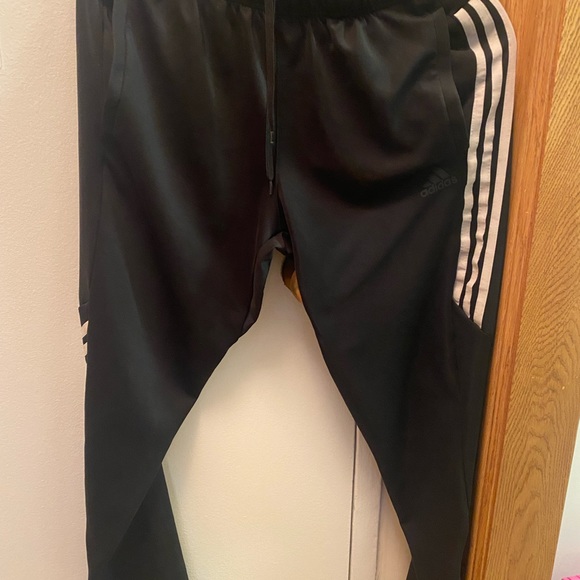 Running pants - Picture 2 of 5